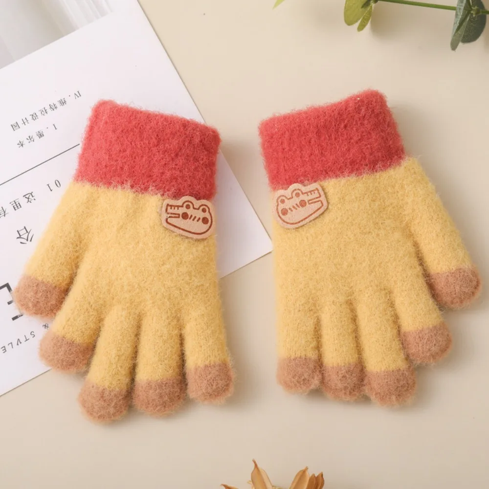 

1-5 Years Old Fashion Warm Winter Gloves Coldproof Candy Color Gloves Windproof Elastic Children Mittens Toddler