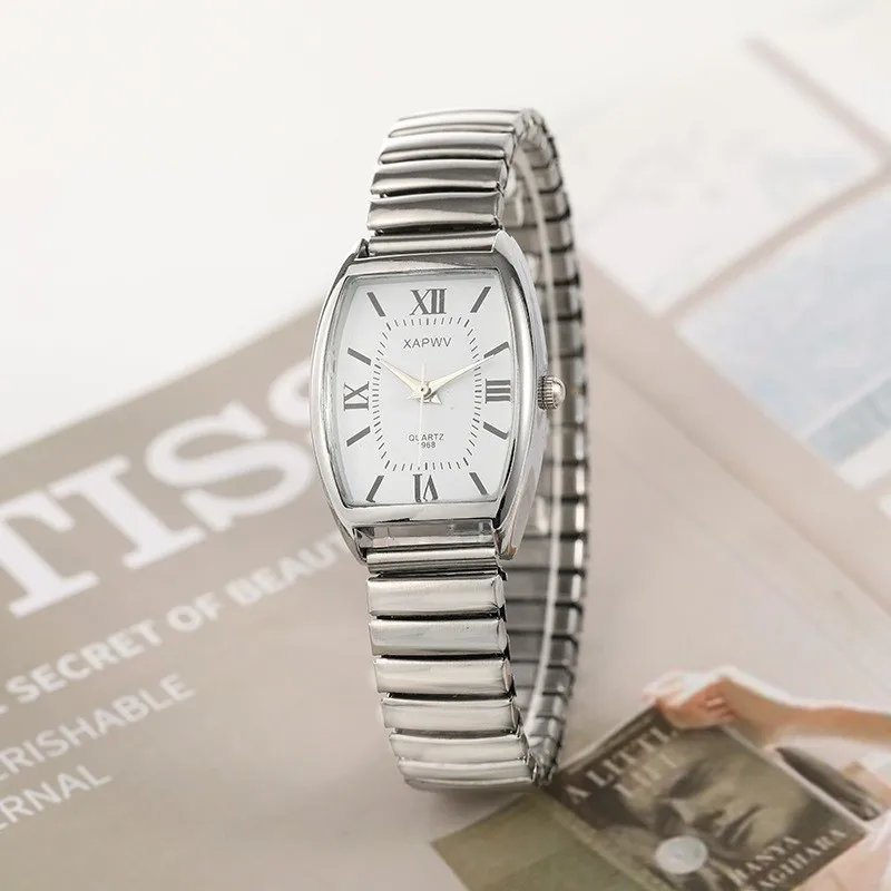 ساعة كوارتز عصرية بسيطة وأنيقة على شكل برميل للنساء بسوار مطاطي ريترو للنساء