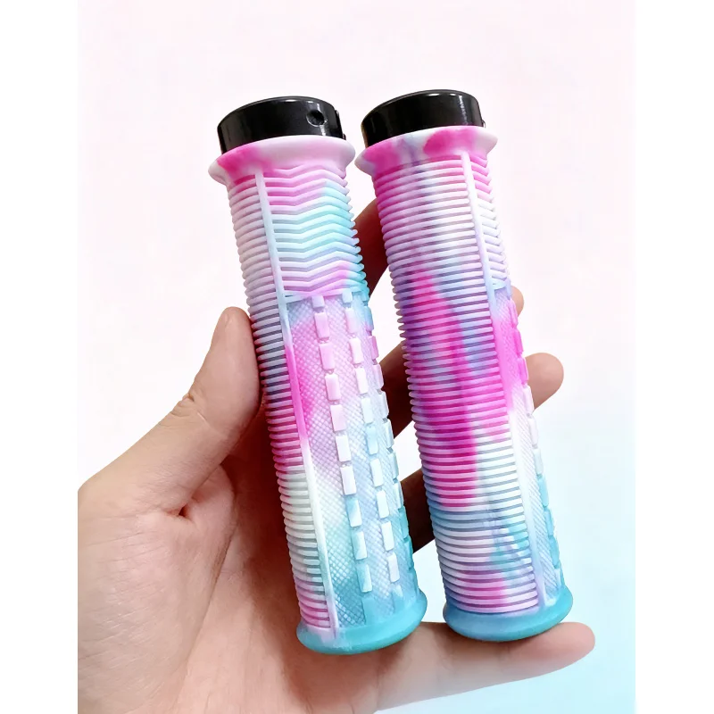 

CHIBITE Oversized Lock-on MTB Grips, Single Clamp Downhill Champion Series, Compatible with BURGTEC Handlebars