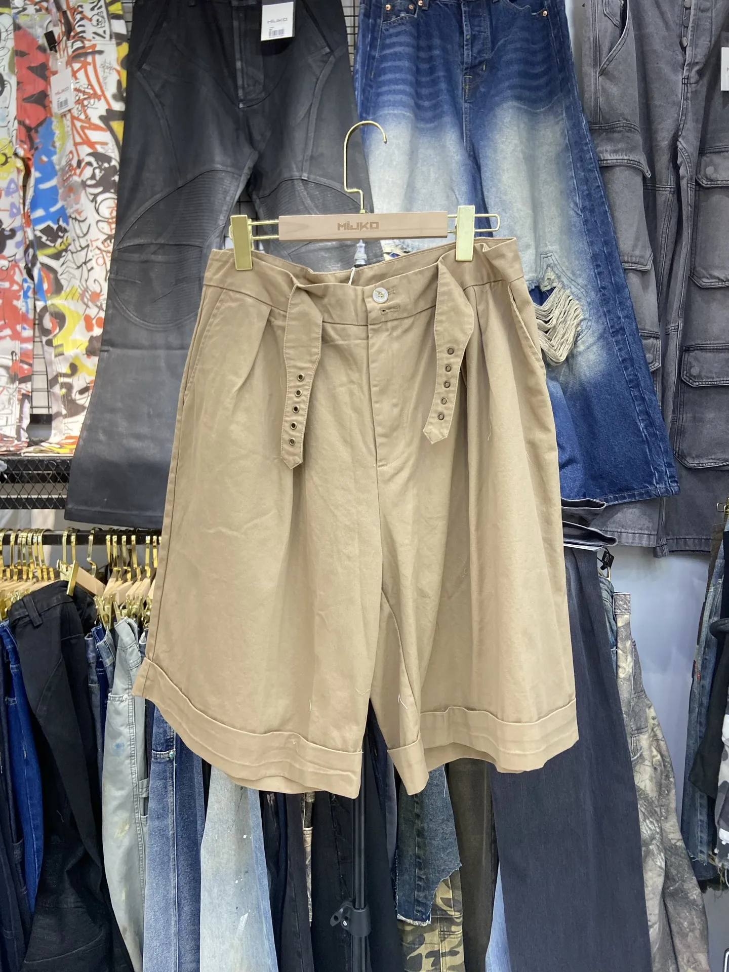 

Модные свободные брюки в стиле ретро High Street в стиле хип-хоп с пятью точками для мужчин и женщин, прямые брюки со средней талией, летние молодежные брюки