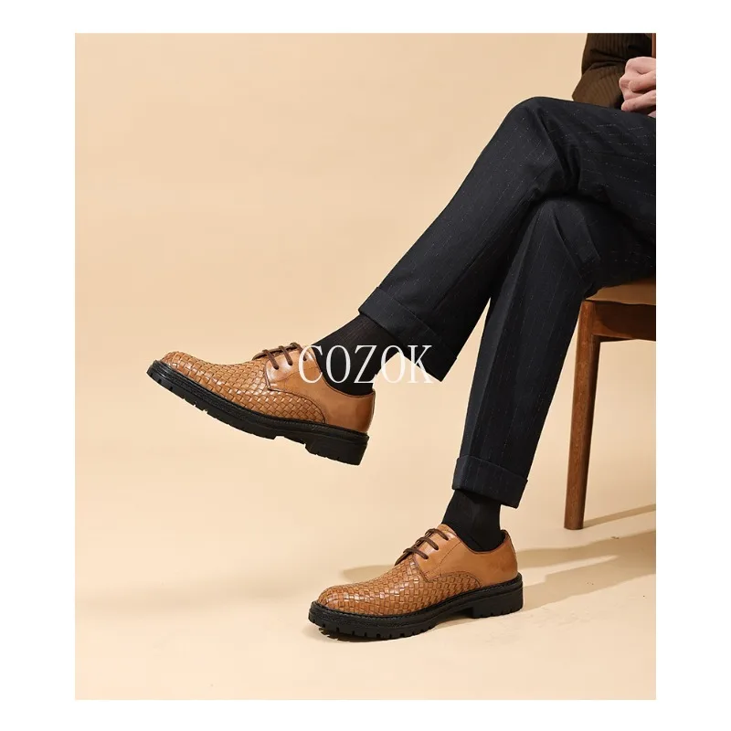 

2024 Spring Summer Men's Leather Business Dress Weaving Breathable Round Head Thick Sole Leather Brilliant British Wedding Shoes