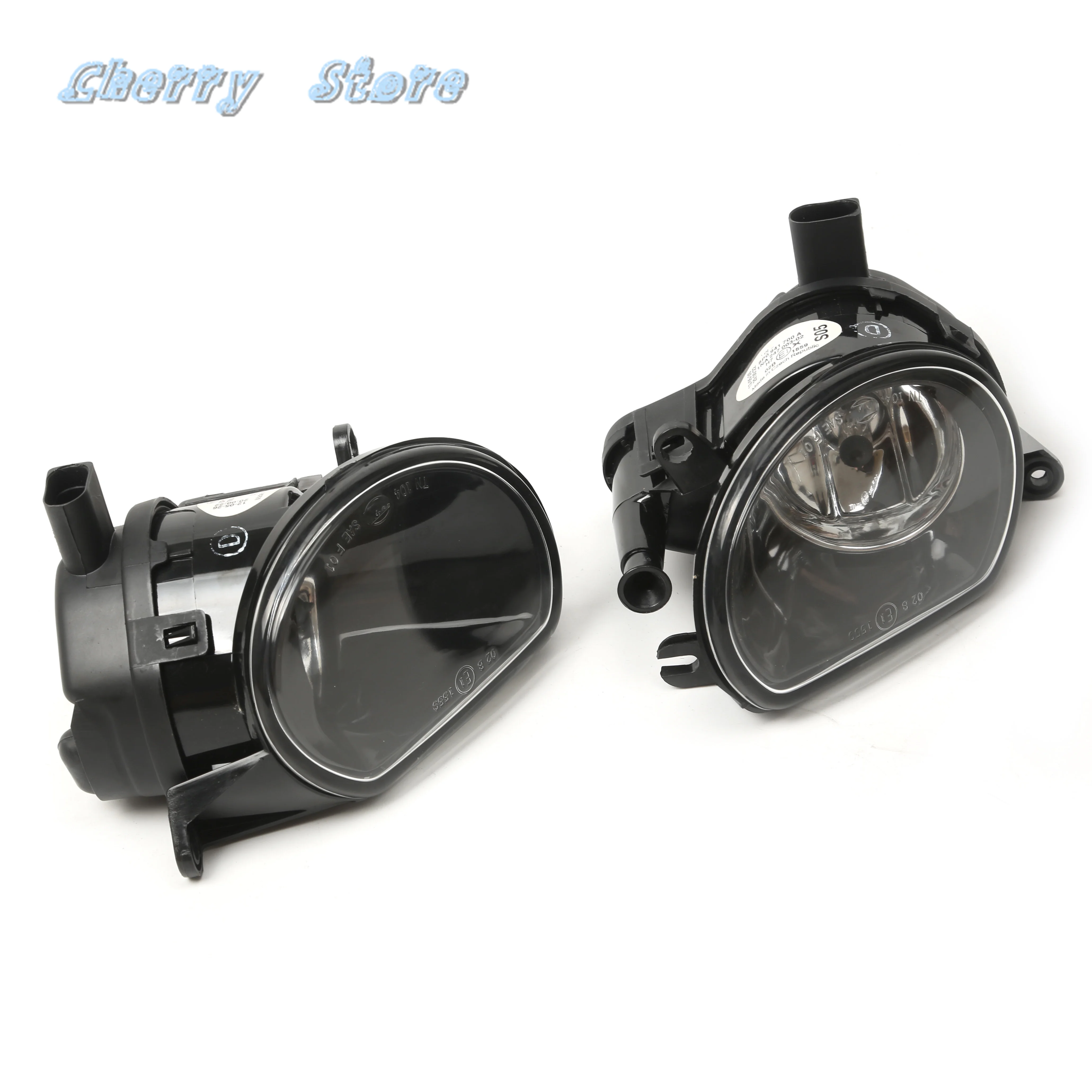 

Front Left & Right Halogen Fog Lights Kit For Audi Q7 A3 S3 Sportb Lim 8P0941699A 8P0941700A