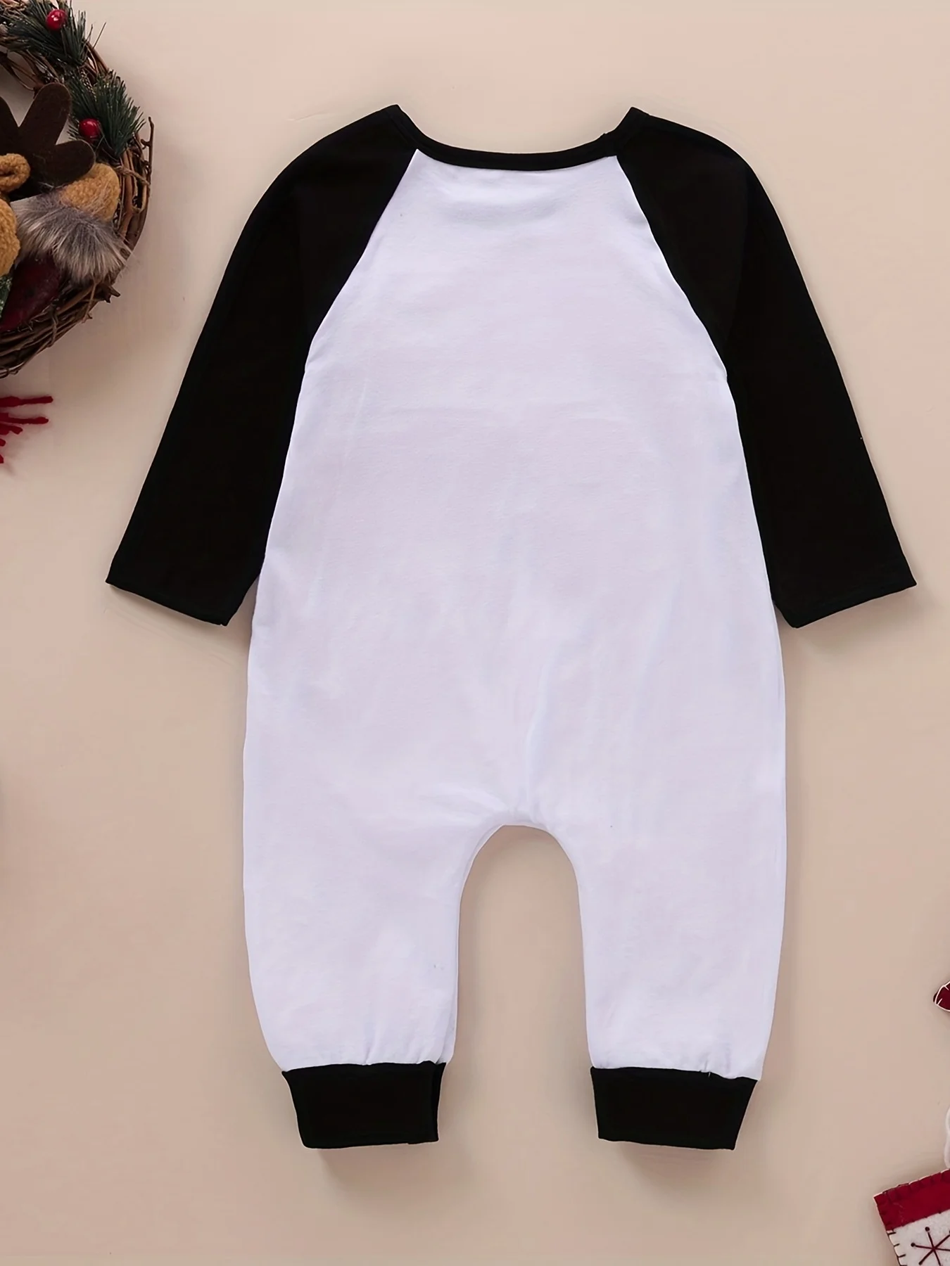 Unisex Casual Long Sleeve Onesie Spring Autumn Seasonal Letter Print Comfortable Jumpsuit for Men And Women