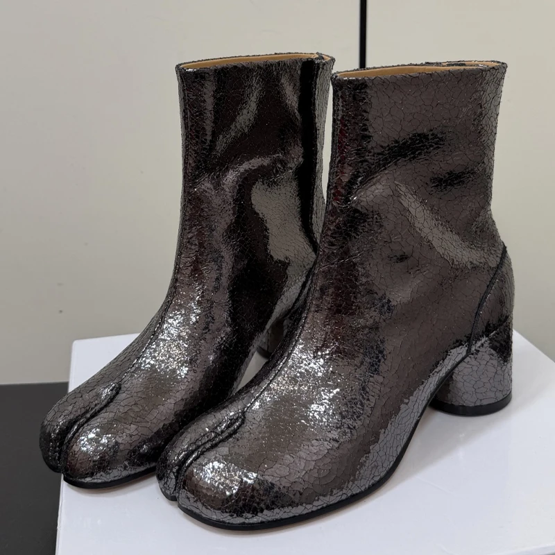 Zapatos Tabi Clásicos con Punta Dividida para Mujer, Botines Cortos de Moda en Varios Colores, Cuero Genuino, Tacones Redondos de 6 cm, Botas Modernas para Mujer