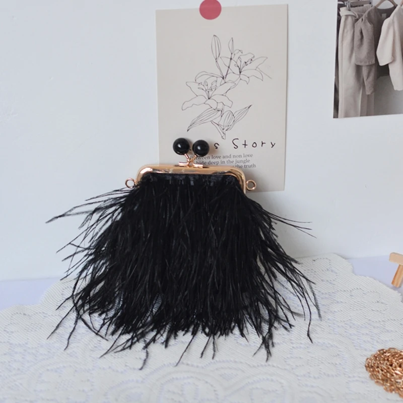 à main en peluche avec plumes mini à bandoulière avec chaîne amovible