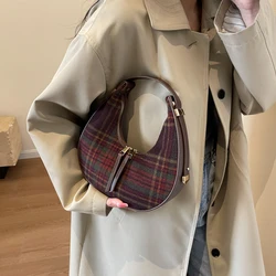 Classic Fashion Versatile Woolen Cloth Women's Single Shoulder Storage Bag Outdoor Simple Commuting Leisure Portable Moon Bags