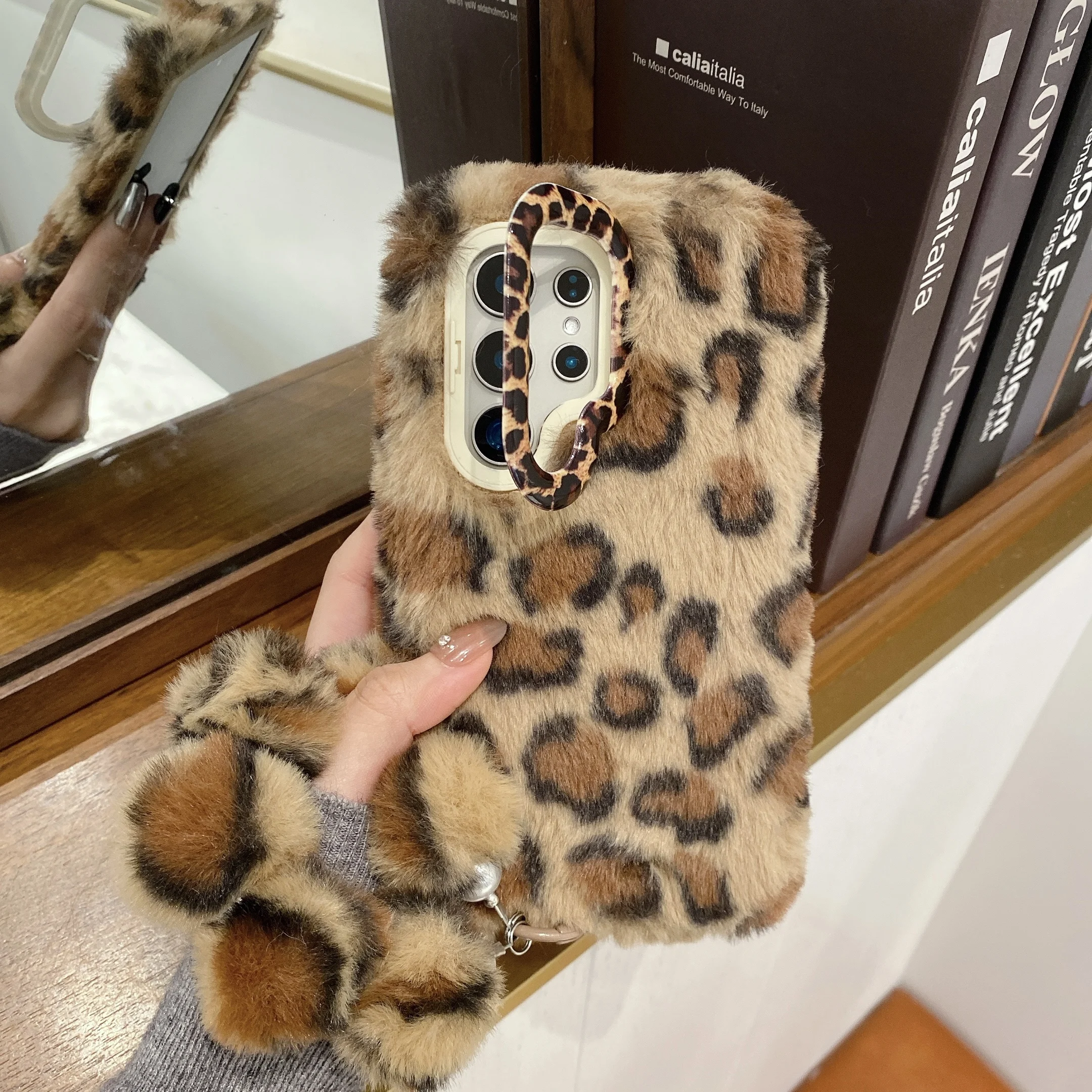 Fashion Leopard Flu… - image