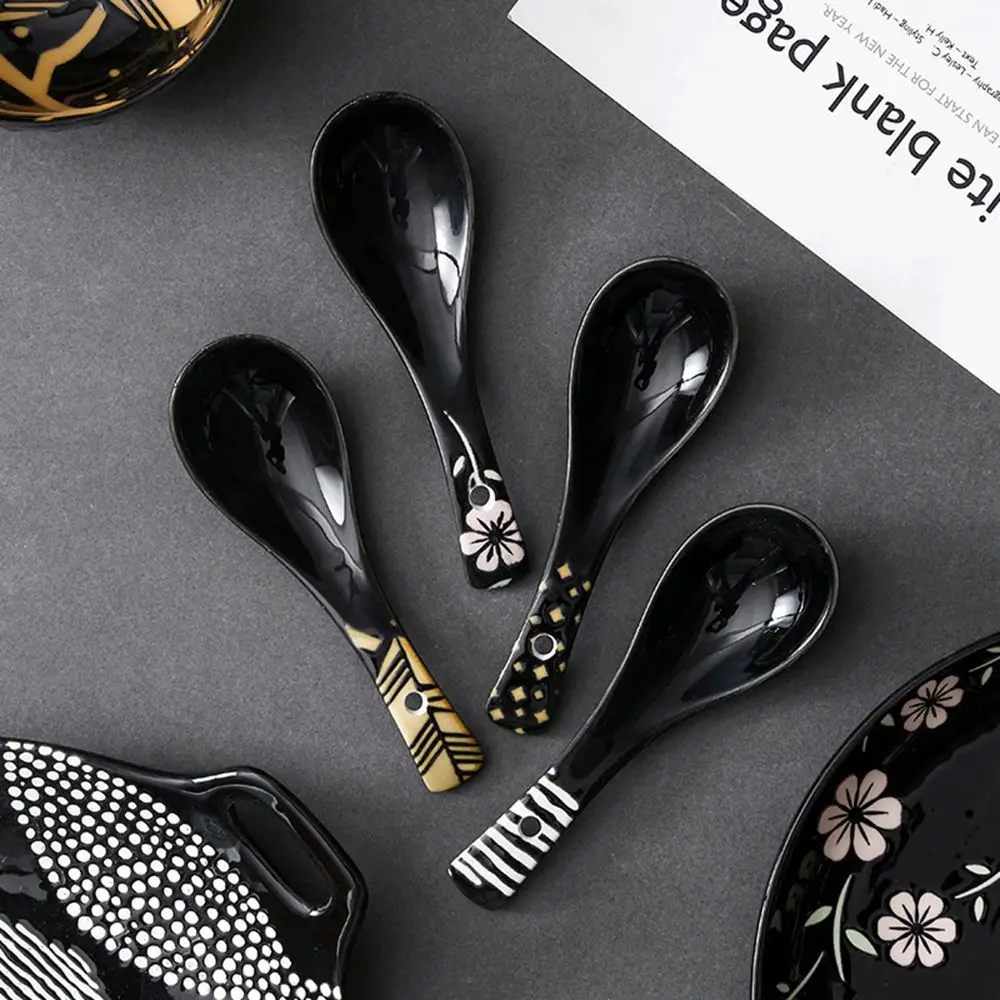 Creative Japanese Style Ceramic Hand-painted Soup Spoon Home Restaurant Retro Simple Tableware Decoration Drink Soup Spoon