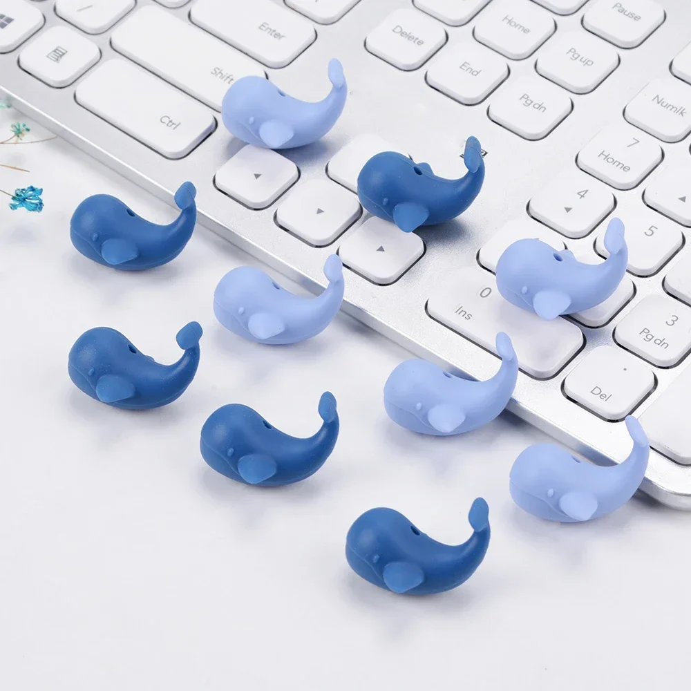 LOFCA 10Pcs Food Grade Mini Silicone Whale Beads Cute Cartoon Rodent BPA-Free Teething Necklace Care DIY jewelry toys