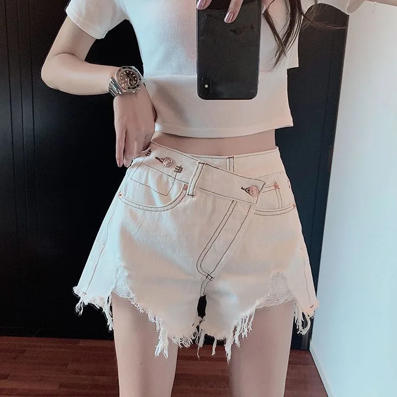 

Short Jean Pants Woman Gray with Waist Pocket Ripped Denim Shorts for Women Casual Chic and Elegant Harajuku Y2k Vintage Luxury