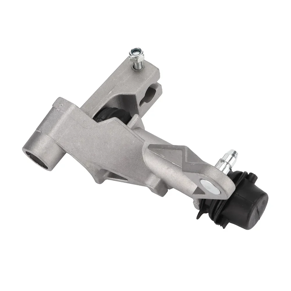 

Замена рычага переключения передач в раздаточной коробке автомобиля