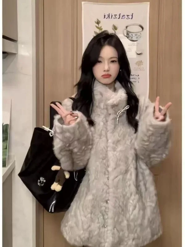 Korean Style Thickened Stand Collar Lamb Fur Coat Women's Autumn Winter Warm Integrated Leather And Fur Eco-friendly Outerwear