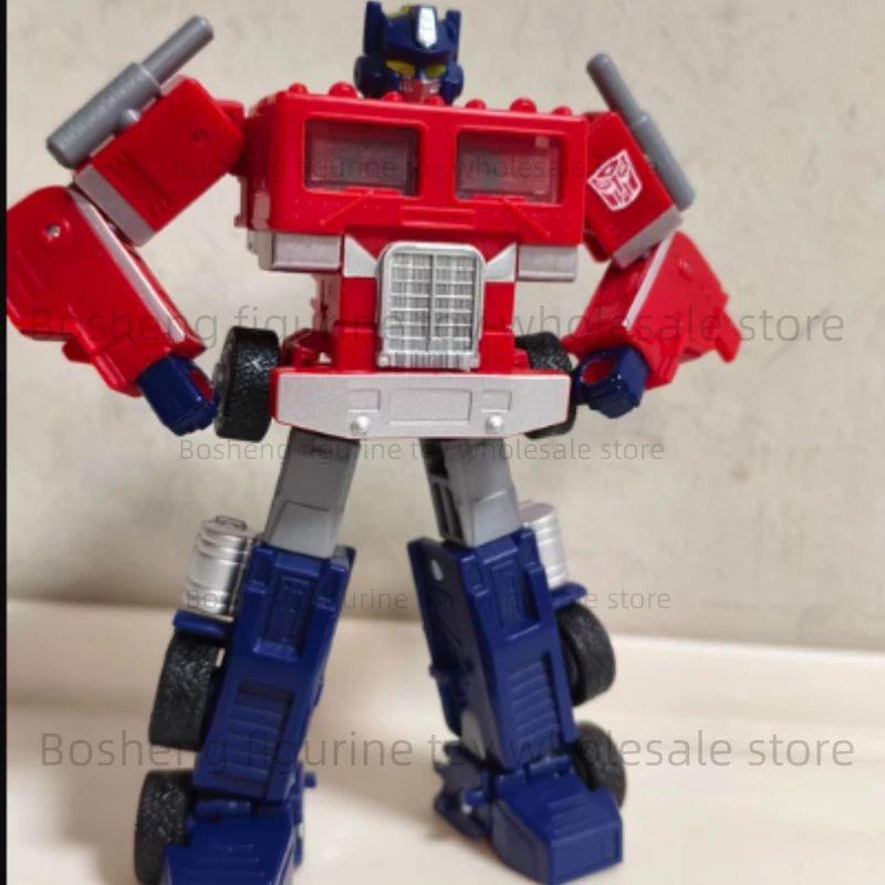 

Hasbro Transformed toys Legacy United Deluxe Class G1 Universe Optimus Prime Action Figure Collectible Model Gift New F9848