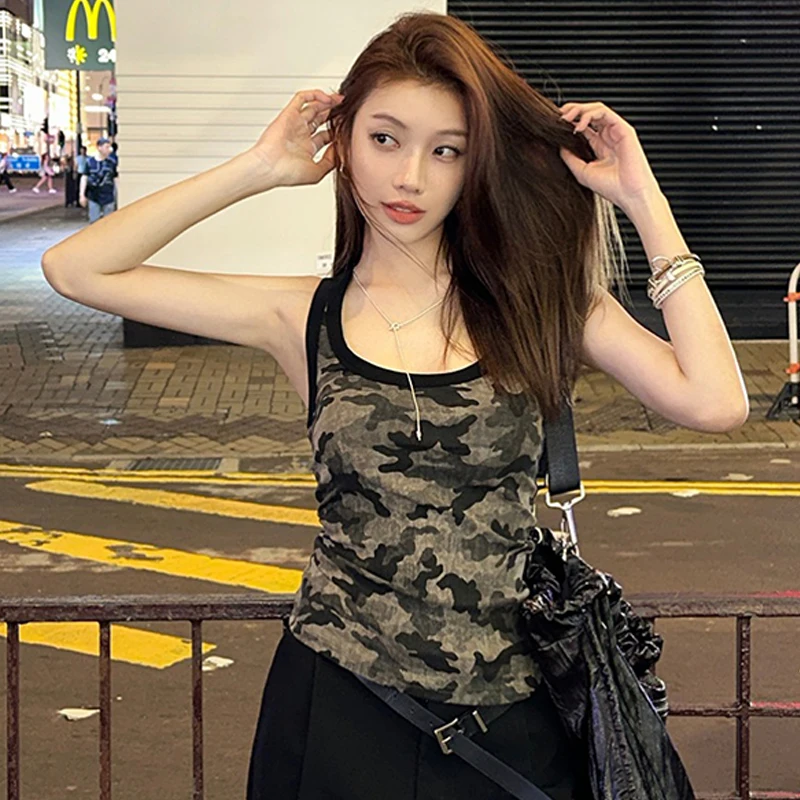 

Summer American Retro Hottie U Neck Sleeveless Slim Camouflage Camisole
