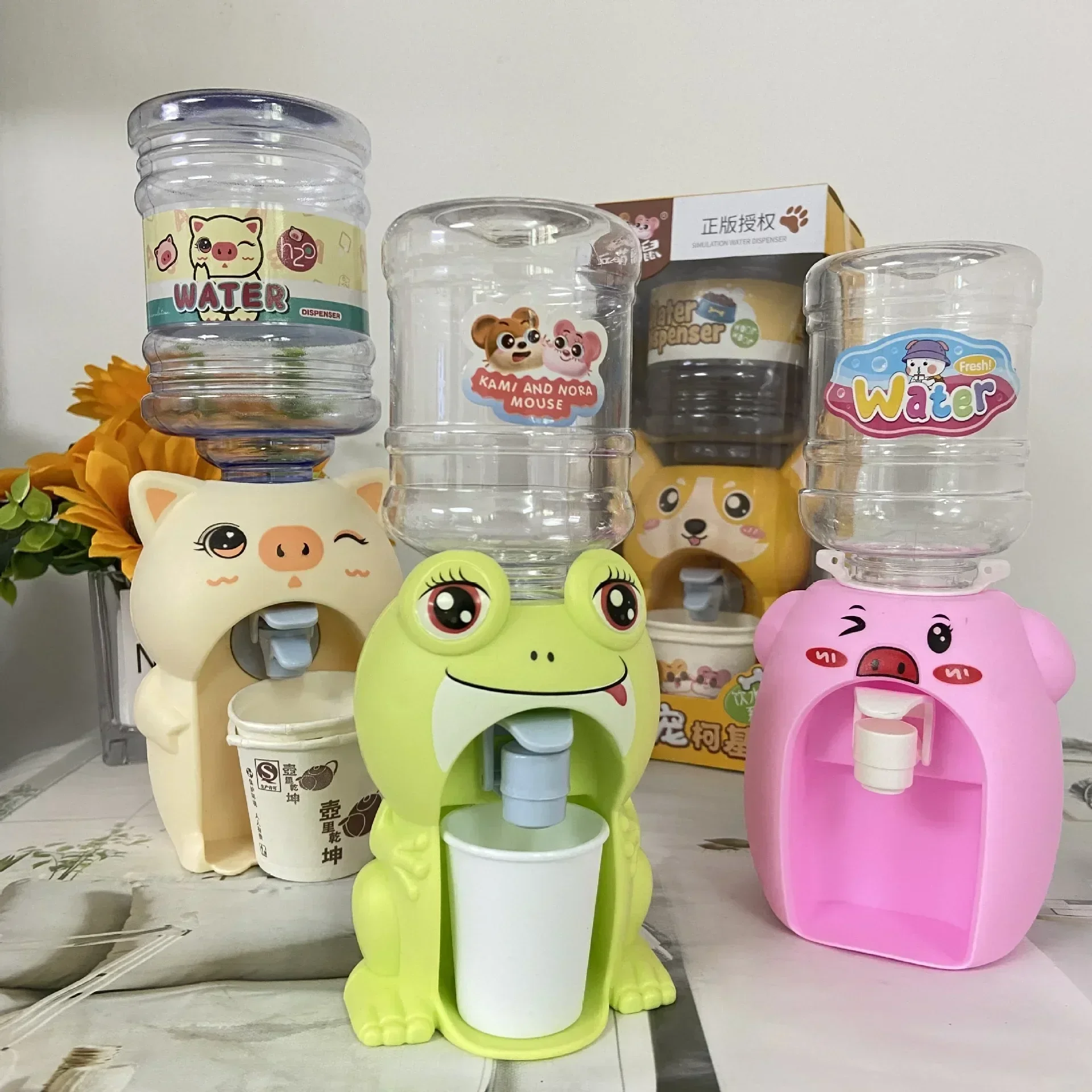 Mini Cartoon Water Dispenser Toy Pretend Kitchen Playset Cartoon Animal Kitchen Toy Cute Animal Drinking Machine for Toddlers