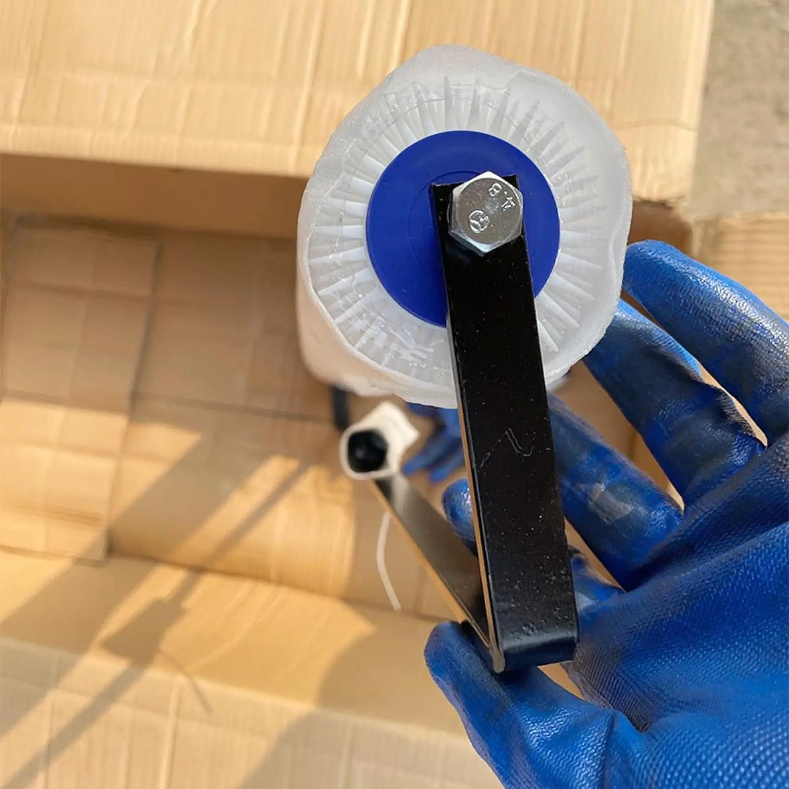 Spike Roller Convenient Bubble Remove Tool for Paint Wall Flooring Tool