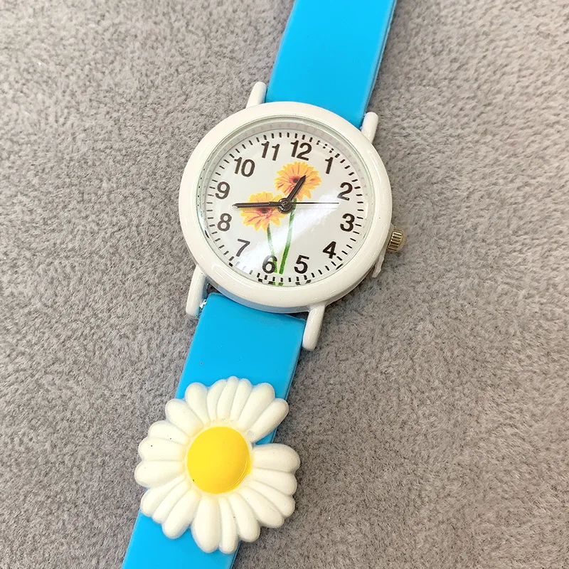 Reloj con cinta de silicona para niños y niñas, pulsera de cuarzo con dibujos animados de margaritas, venta al por mayor, novedad de 2024