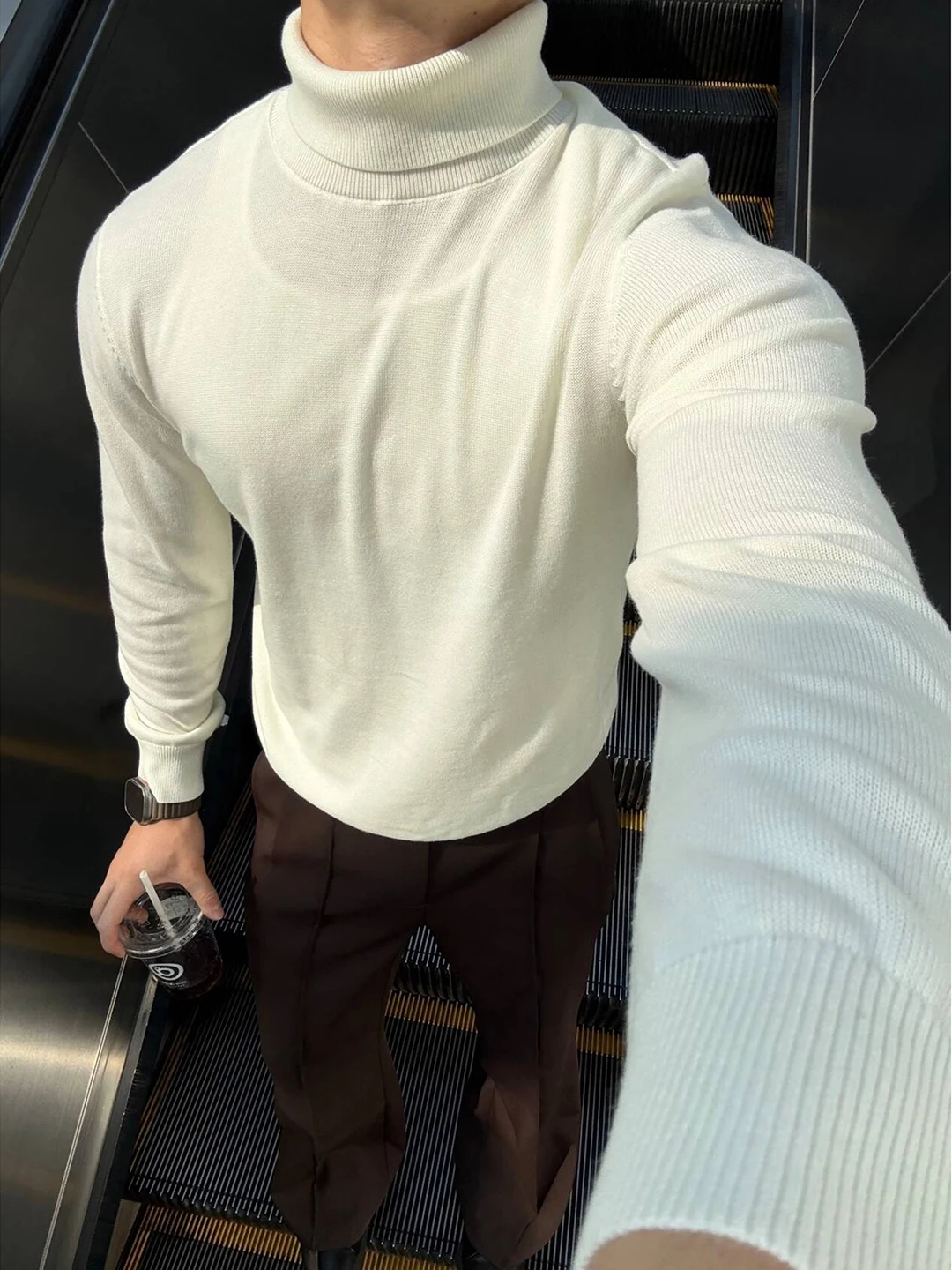 

Cleanfit White High Collar Sweater Men's Winter Slim Fit Knitted irt Lazy Sle Inner Wear Base irt American Sle Ciwa...