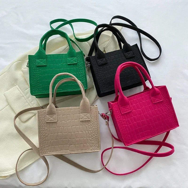 

Leisure Handbag Simple Small Square Bbag Women's Fashion Versatile Niche High-end Feeling One Shoulder Crossbody