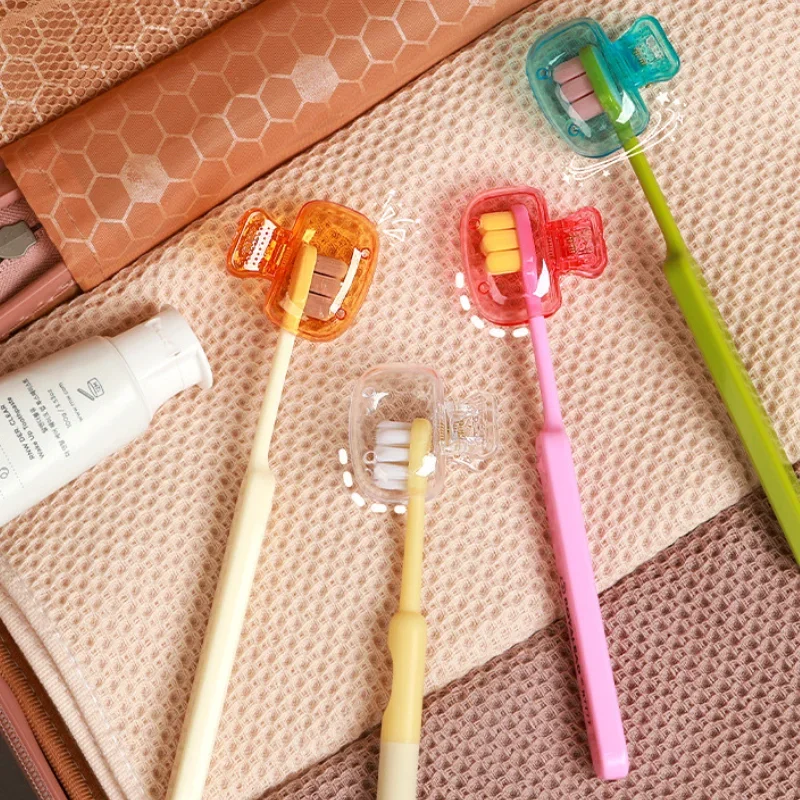 Travel Supplies Protective Cap Travelling Accesories Toothbrush Cover Travel Practical Accessories Toothbrush Storage Clip