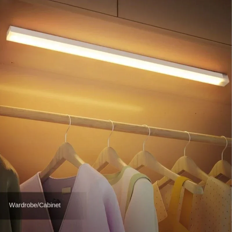 

Led Light Motion Sensor Lamp With Battery Portable Home and Decoration Wardrobe Cupboard Indoor Lighting Rechargeable Bedroom