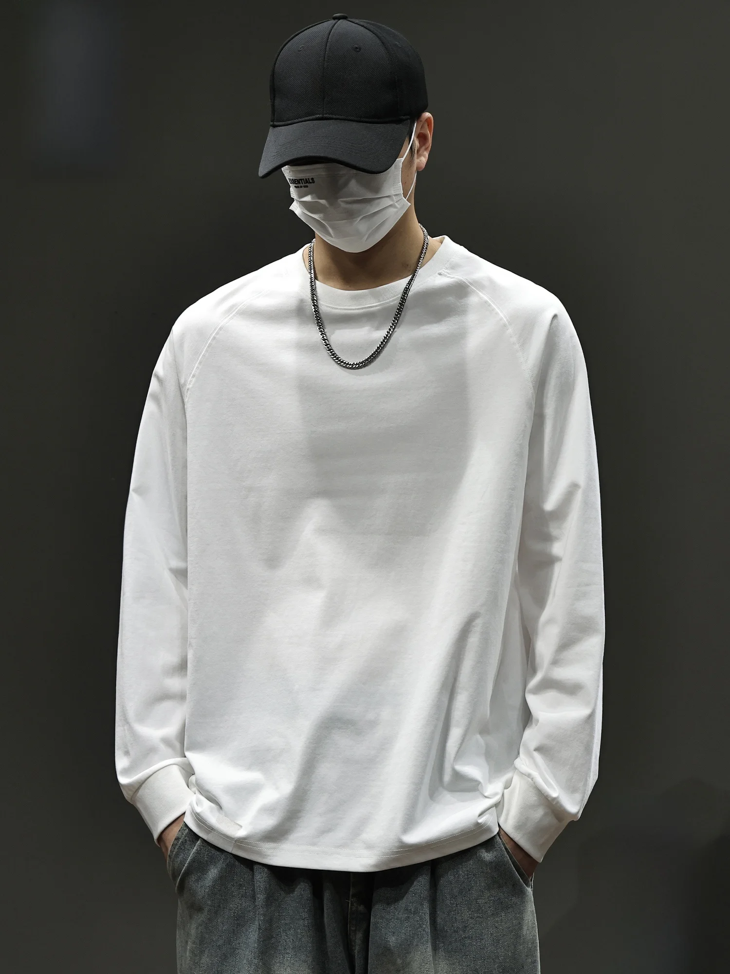 

Футболка Paul Frank Spring Basic Color Casual с круглым вырезом, мужская, свободного кроя, универсальная, с длинным рукавом, базовый слой, удобная, мягкая.