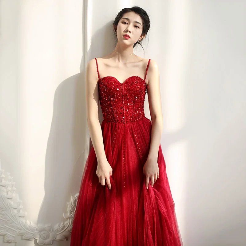 

Элегантное длинное красное вечернее платье с V-образным вырезом для женщин, высококачественное, стройнящее, для новогодних вечеринок