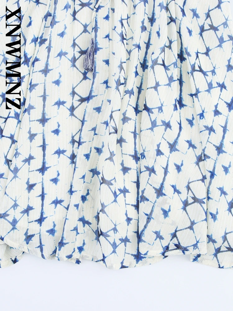 XNWMNZ 2025 Wiosna Kobieta Moda boho V-Collar Print mini sukienki Szykowne wakacje Lato Kobieta Niebieski długi rękaw Sukienka w kratę Krawat