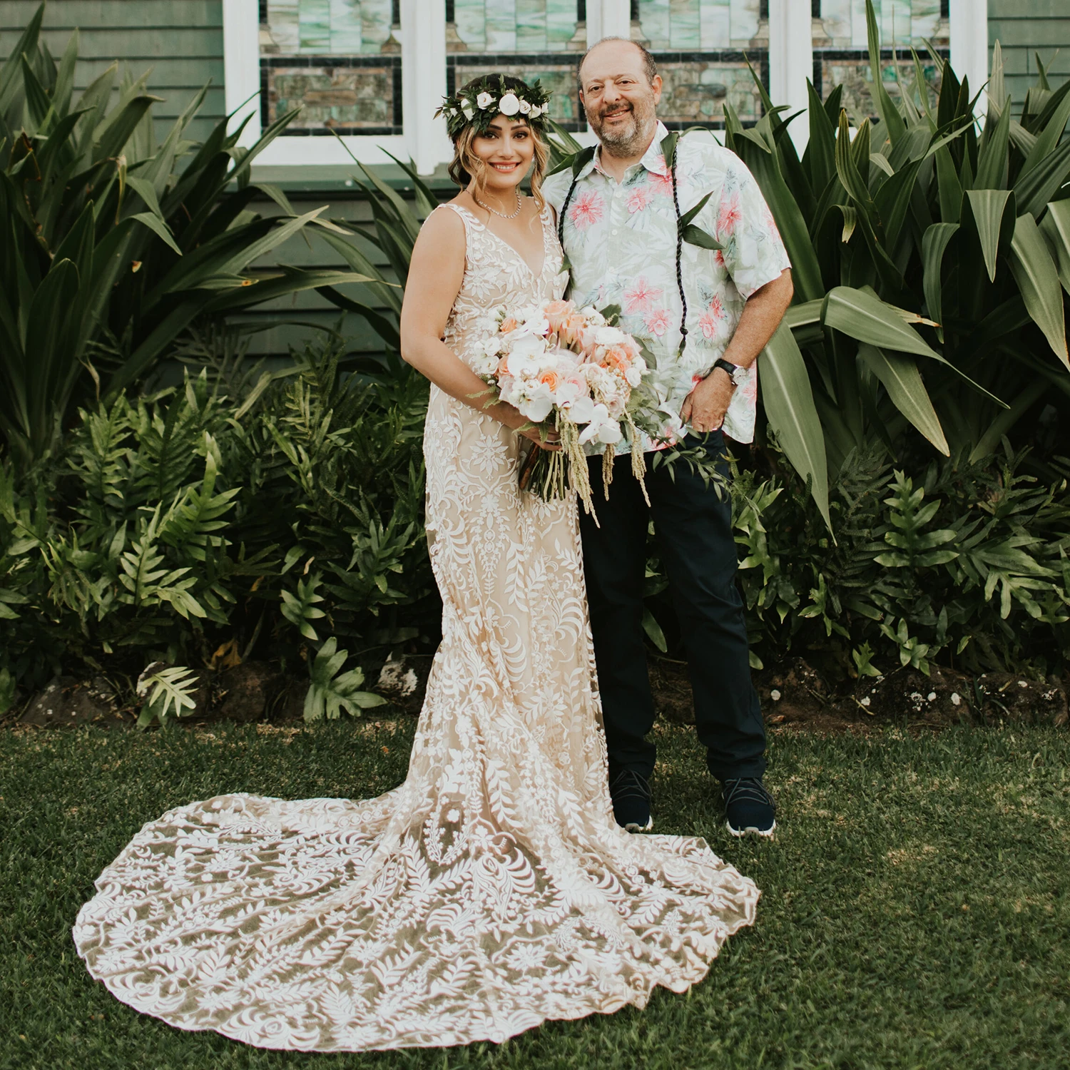 Lightweight Boho Lace Mermaid Wedding Dress V Neck Buttons Customized Open Back Long Bell Sleeves Gorgeous Bridal Gowns