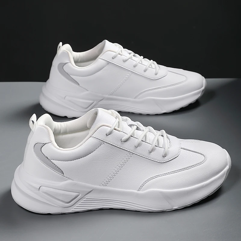 Summer Hot Selling Low Cut Mens Casual Shoes Ultra Light Professional Sports Shoes Shock-absorbing and Odor Proof Walking Shoes