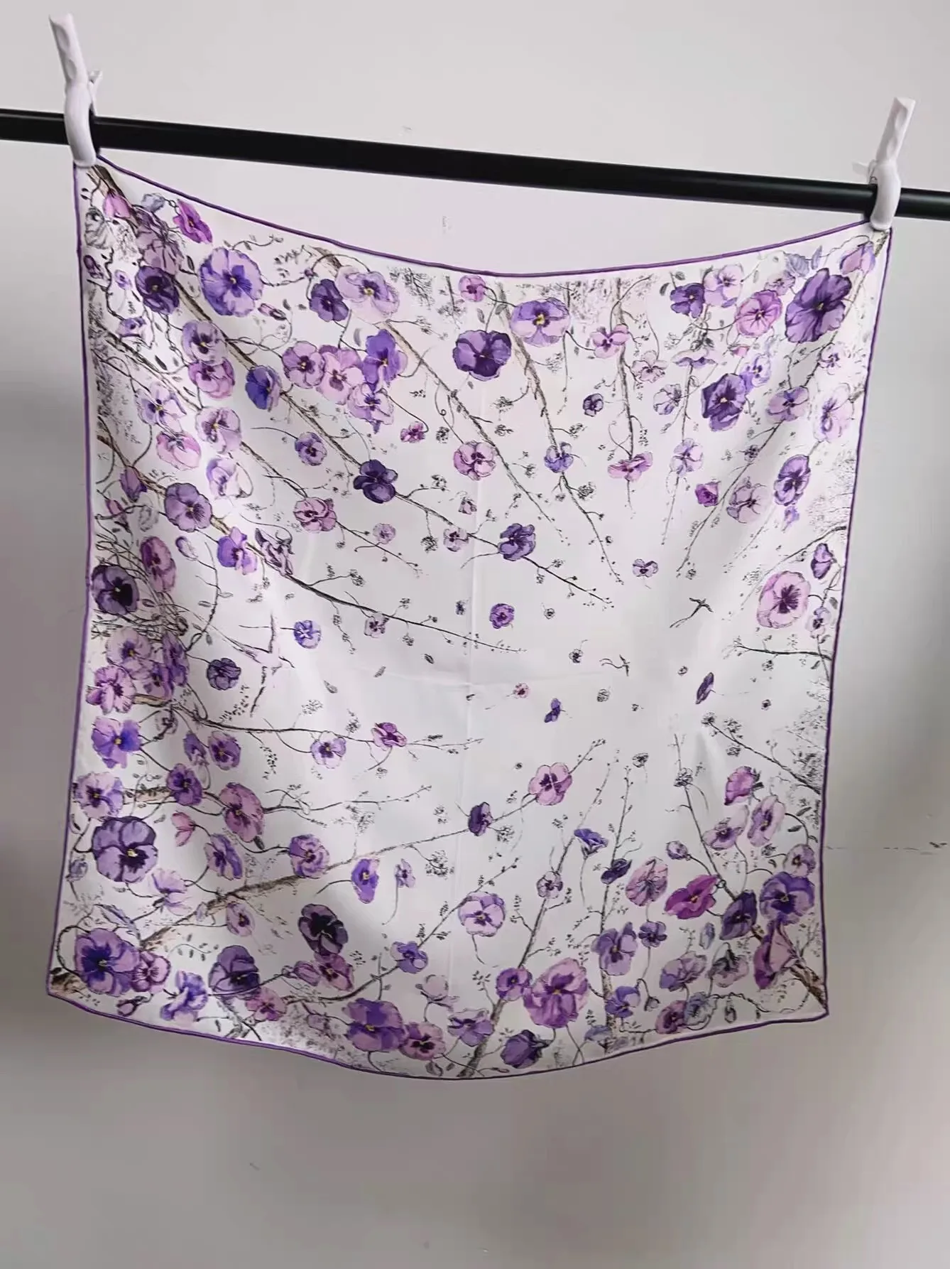 ultra-precise-double-sided-silk-square-scarf-purple-floral-design-silk-twill-pattern-versatile-fashion-accessory-for
