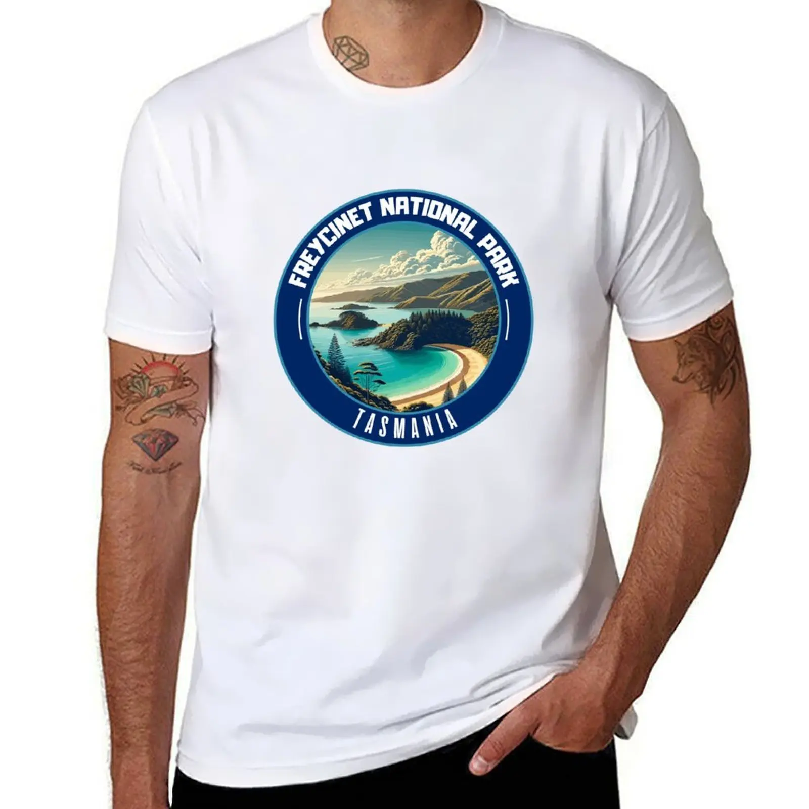 

Retro Freycinet National Park in Tasmania Australia Art Travel Badge T-Shirt t shirts for man pack white T-Shirt