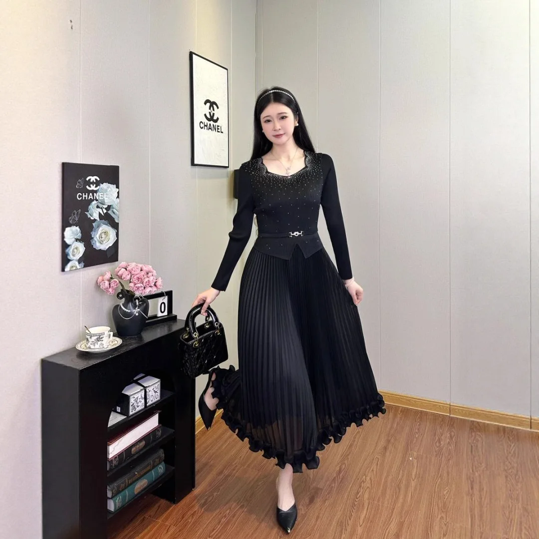 

Miyake Casual Folds Splicing Dress Women's Square Collar Long Sleeve High Waist A Line Dress 2025 Autumn New Arrivals