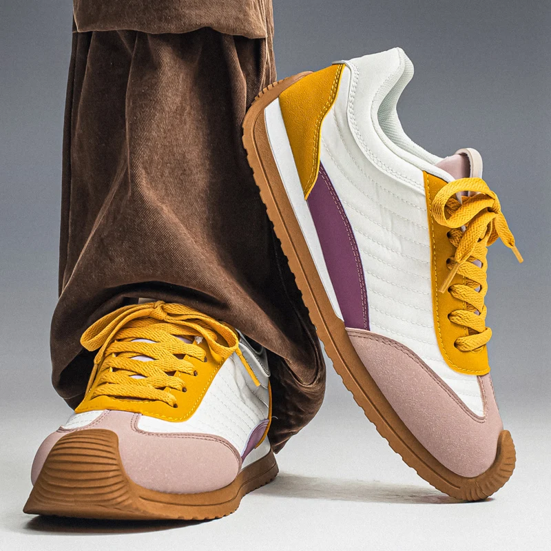 

Мужские повседневные спортивные кроссовки 2026: модные, низкие, универсальные, в стиле ретро, с цветными вставками, увеличивающие рост