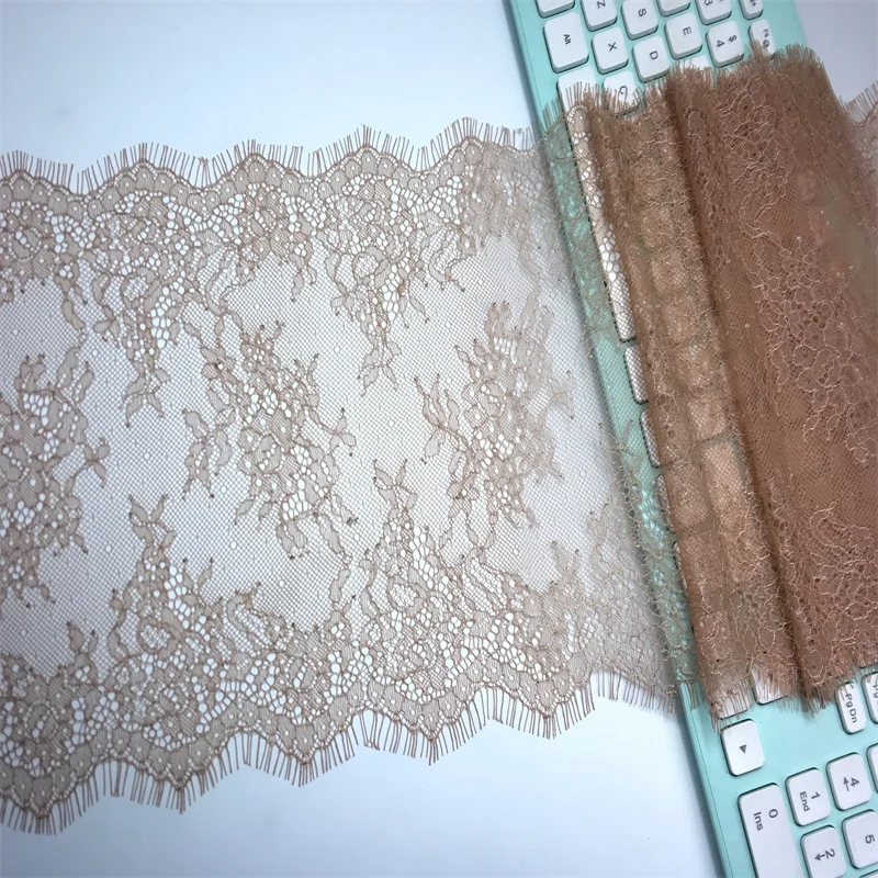 (3M/Peice) High Quality Chantilly Lace Trimming Wedding Lace Trims French Lace Fabric Eyelash Lace For Needle work