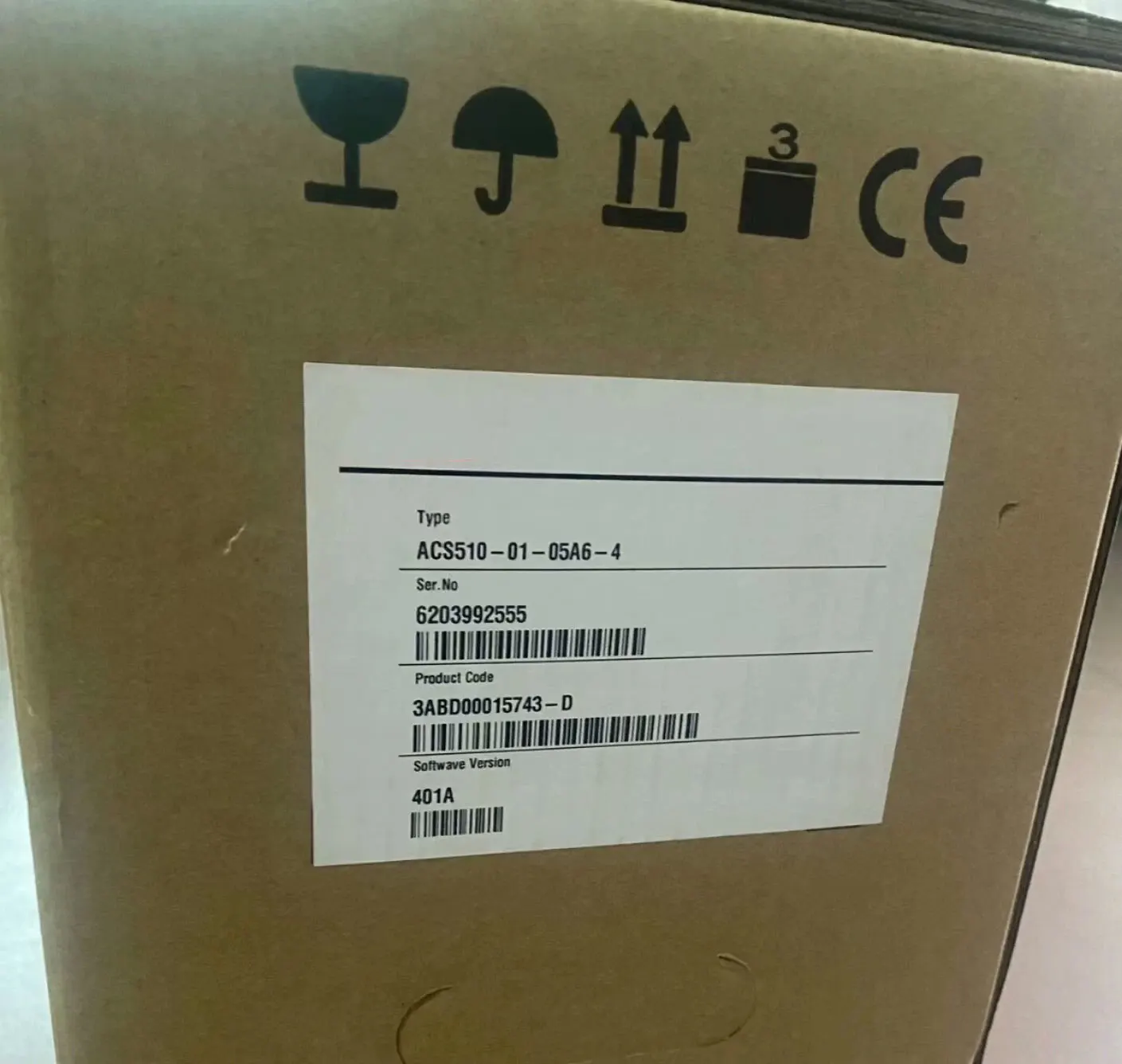 

Совершенно новый ACS510-07-03A3-4 ACS510-07-04A1-4 ACS510-07-05A6-4 ACS510-07A2-4 Гарантия один год