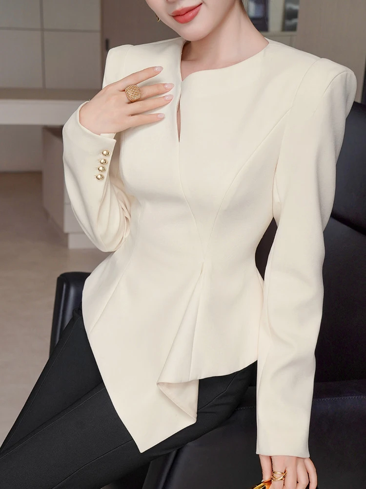 Straße Kleidung Frauen Formelle Anlässe Rüschen Hemd Elegante Dame Mujer Oansatz Hohl Tops Asymmetrische Bluse Mode Frühling Autum