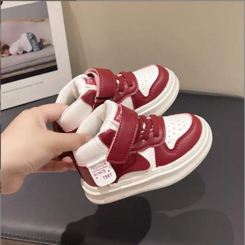 2024 autumn Korean version children's fashion sports shoes for boys girls lightweight and casual running shoes for children