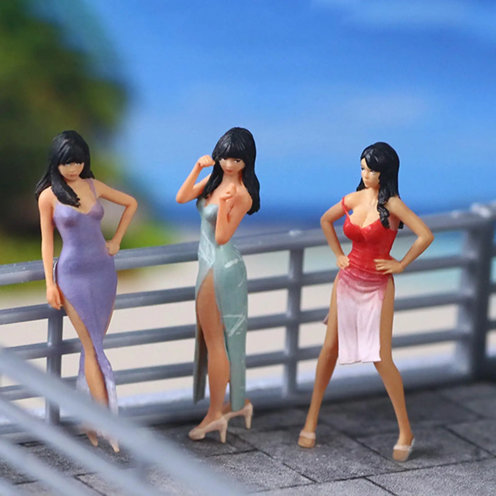 

3Pcs 1/64 Scale People Figures for Dollhouse DIY Projects Miniature Scene