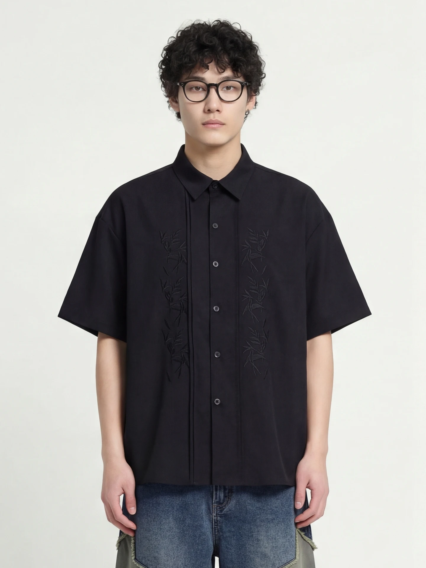 

Pure White Embroidered ort Sve irt Loose Fit ex Summer Casual Sle Cotton Breathable Youth Faion Brand