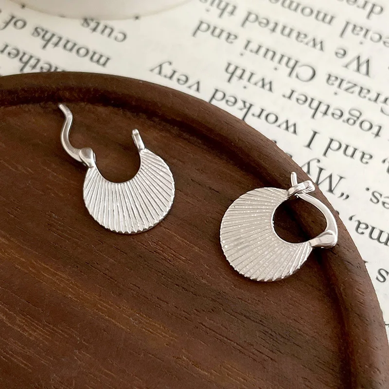 925 فضة الهندسة جولة هوب أقراط امرأة الأقراط الفاخرة عالية الجودة المشاركة الزفاف خمر الكروم مجوهرات #5