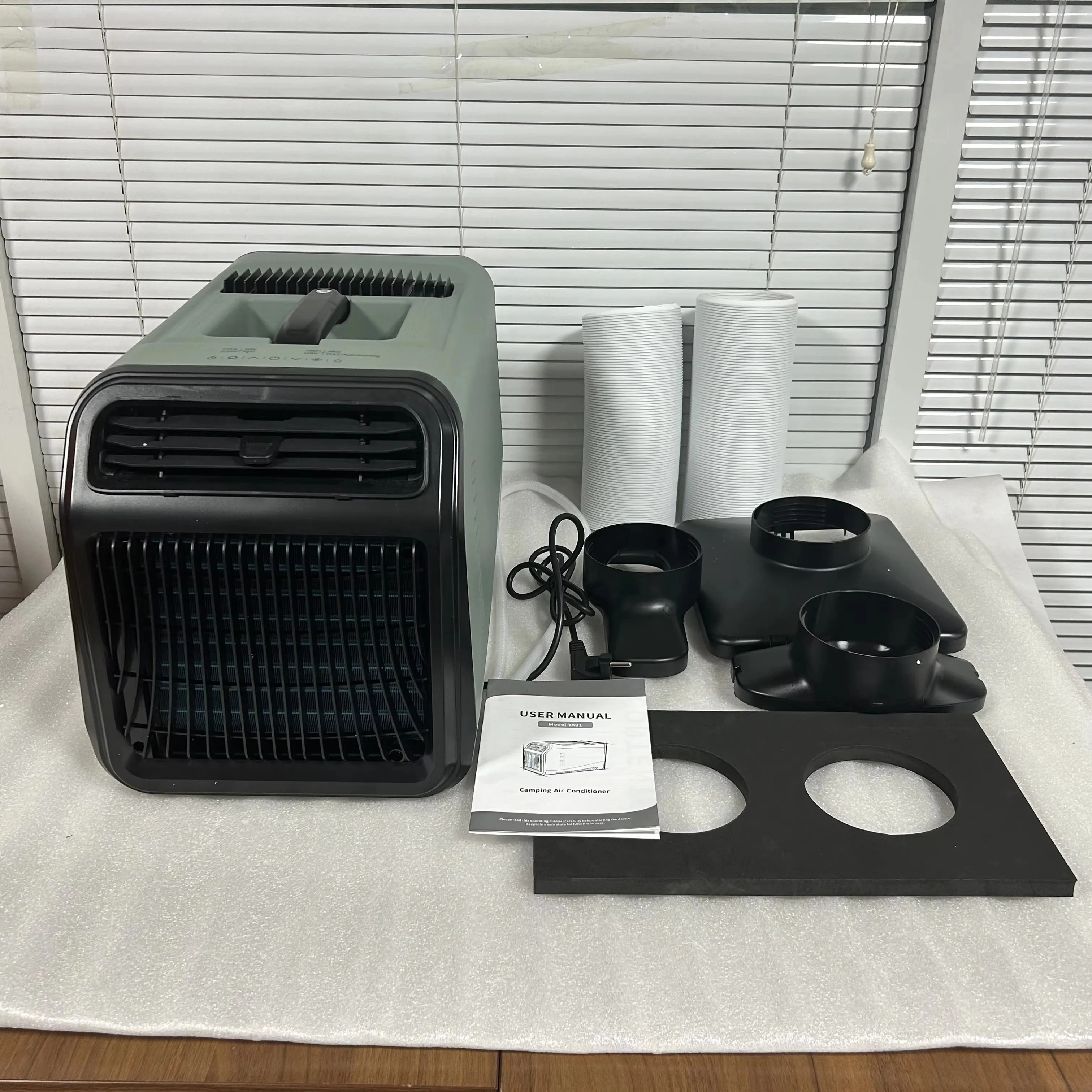 Parking Truck & Bus Air Conditioners 220V Split System for Retrofit/Upgrade
