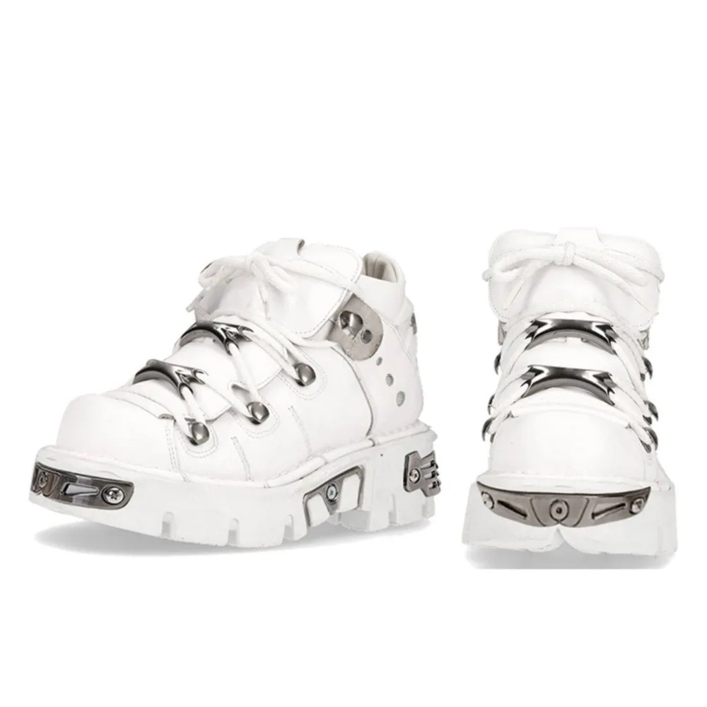 

Мужские мотоциклетные ботинки из натуральной кожи на толстой подошве, в стиле Hot Girl Goth Punk, с металлическими элементами, белые, в стиле Western, на платформе, в стиле Fried Street, ботильоны Derby