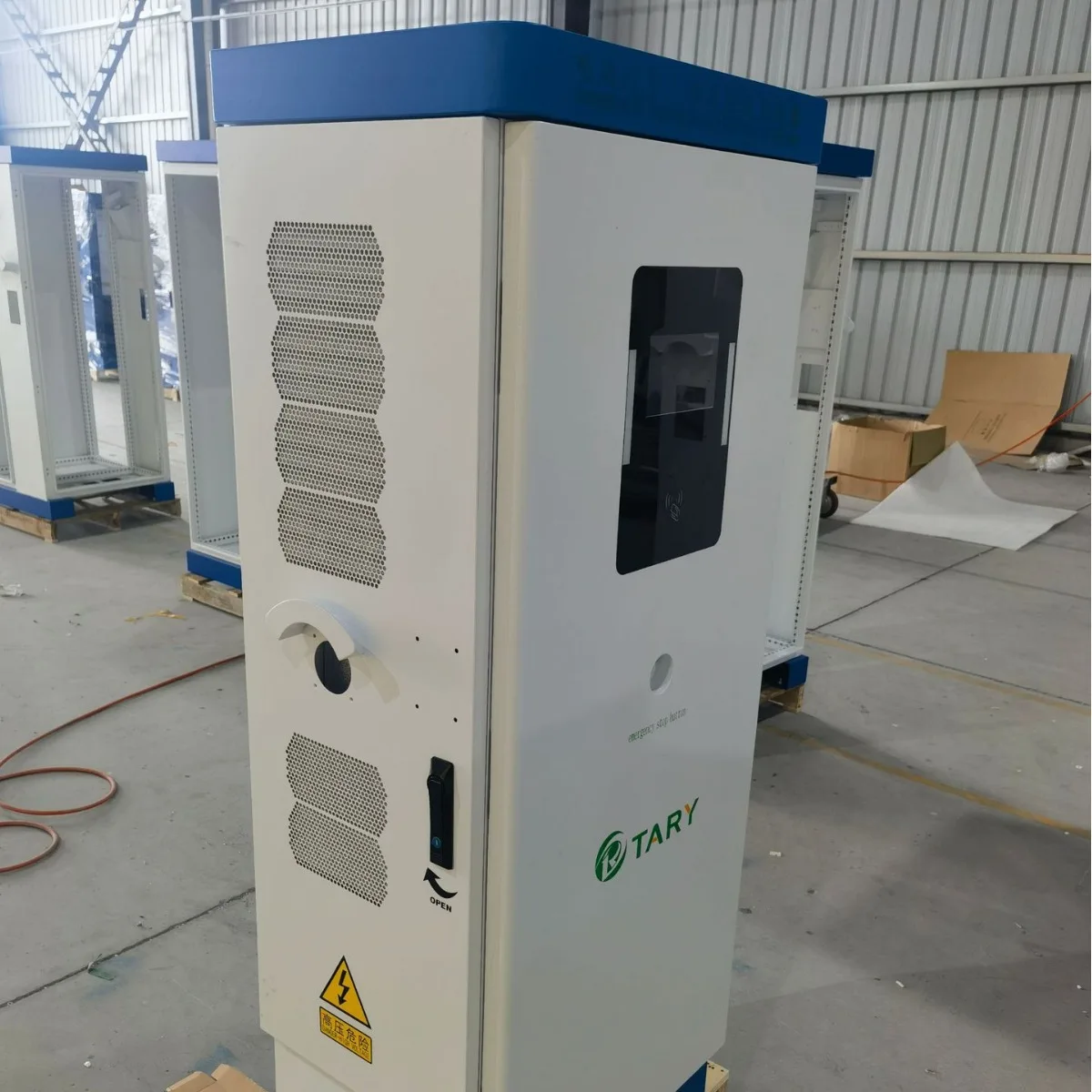 European Standard Commercial Fast Charging Station New Energy DC 120/150KW OCPP Card Payment CCS2 And CHADemo Interfaces