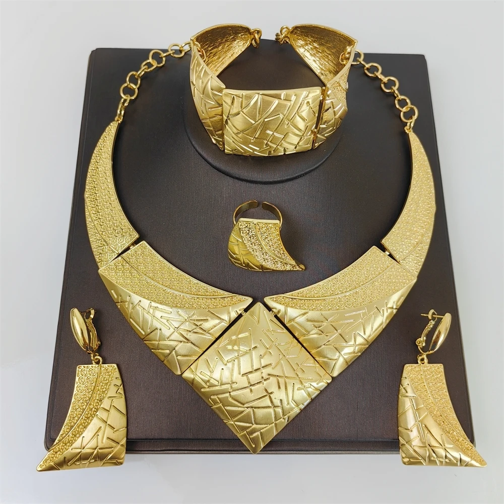 

Африканский комплект ювелирных изделий золотого цвета, классический дизайн, геометрическое ожерелье, браслет, серьги, комплект колец для женщин, свадебный подарок