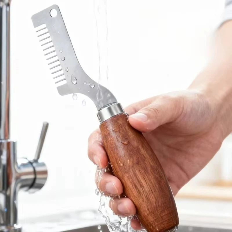 Cortador de cebollín profesional con diseño curvo, cuchillas de acero inoxidable, mango de madera, utensilios de cocina.