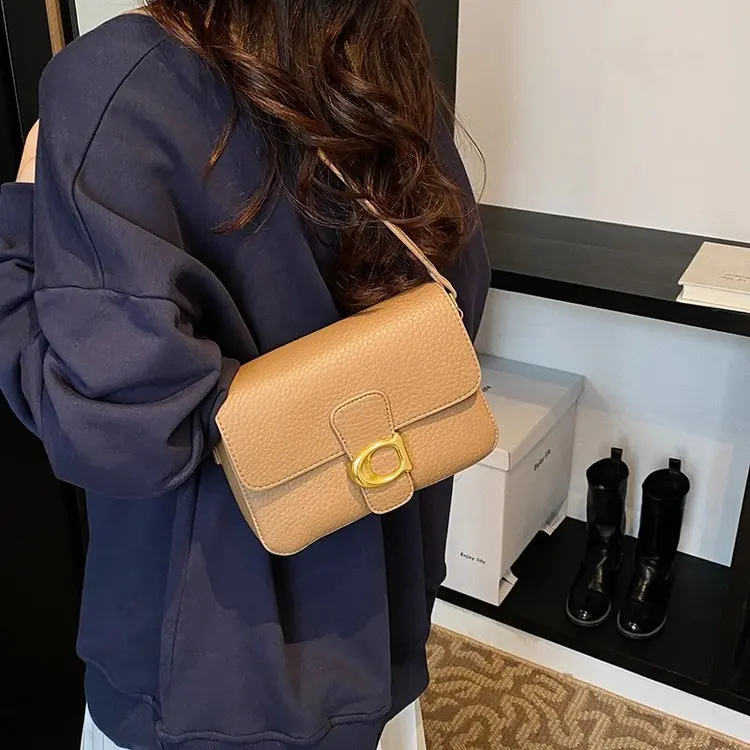 2025 Light Luxury New Oil Wax Leather Small Square Bag Fashion Texture Temperament High-end Simple Bag Women's Shoulder Bag