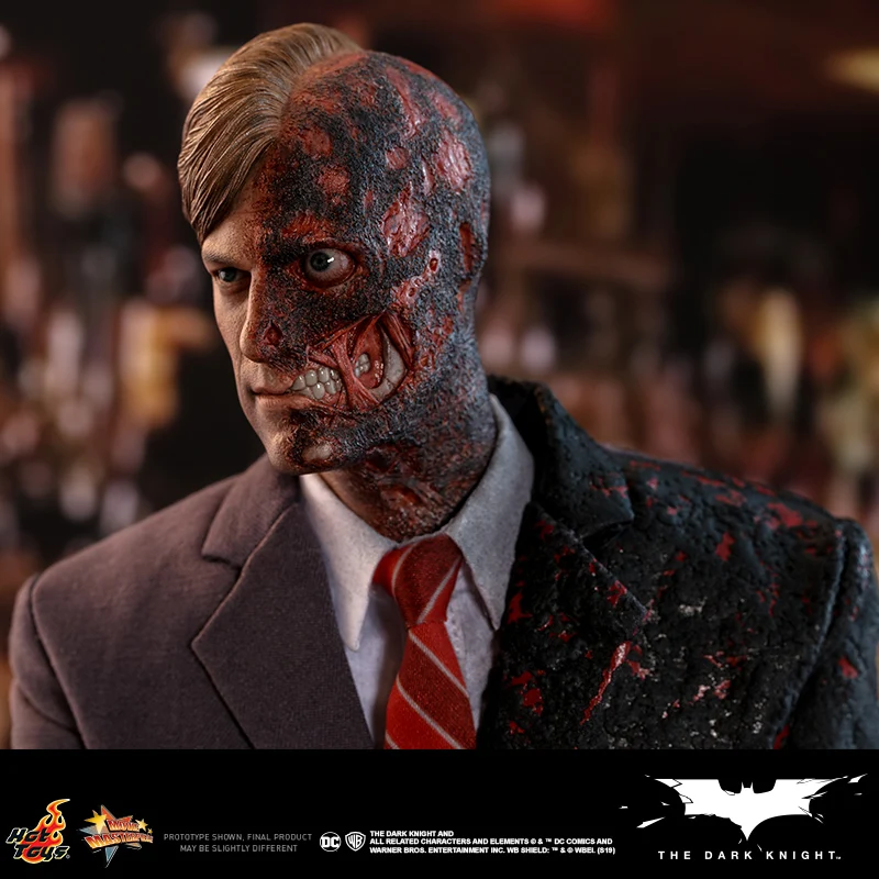 

Коллекционная фигурка Hot Toys Two-Face Harvey Dent в масштабе 1:6, Бэтмен: Темный рыцарь, DC Comics, мужская фигурка для коллекционеров