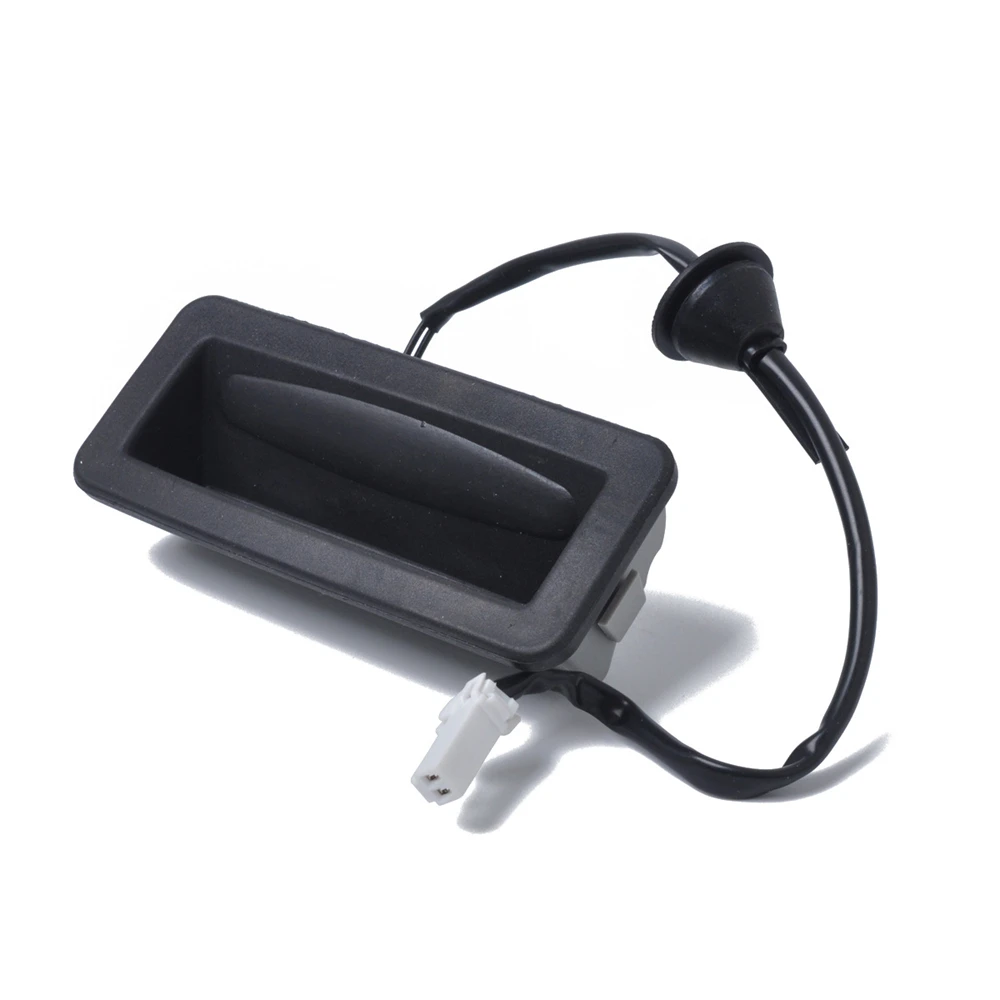 NEW For FORD FOCUS MK2 2003—2012 CAR BOOT TAILGATE OPENER RELEASE SWITCH BUTTON 1346324