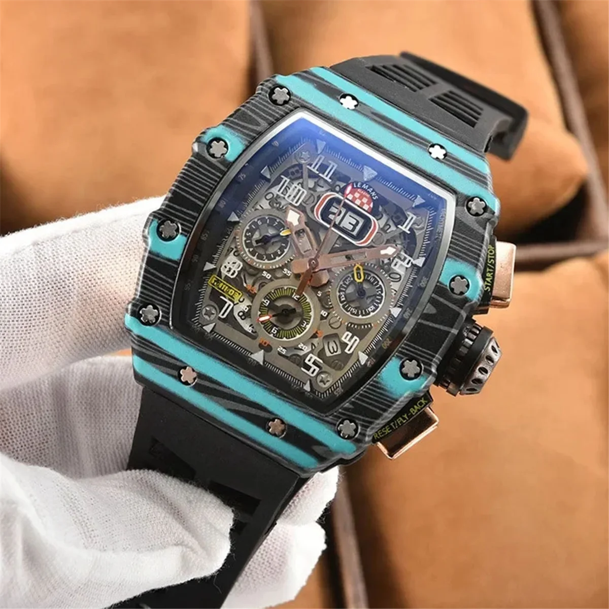 ساعة رجالية فاخرة على الطراز الميكانيكي مقاومة للماء 6 إبرة تشغيل ساعة ثانية على شكل برميل النبيذ كوارتز 2